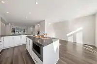 16476 24A AVENUE - thumbnail 9