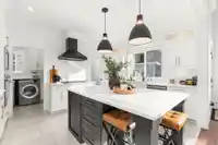 17366 0B AVENUE - thumbnail 12