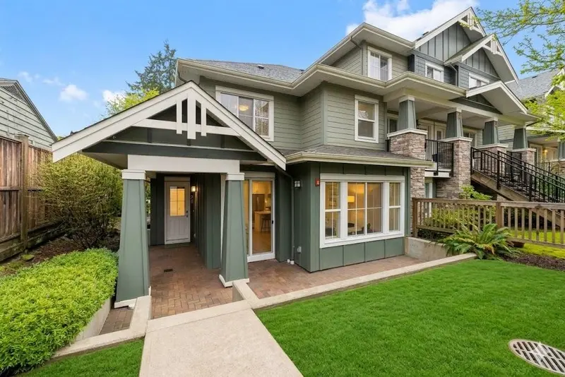 20 2138 SALISBURY AVENUE - photo 2 of 25