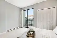 406 1705 MARTIN DRIVE - thumbnail 17