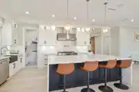 14149 16 AVENUE - thumbnail 8