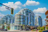 903 1441 JOHNSTON ROAD - thumbnail 2