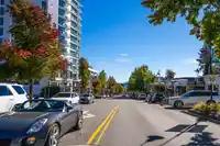903 1441 JOHNSTON ROAD - thumbnail 38