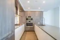 903 1441 JOHNSTON ROAD - thumbnail 10