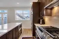 16439 24 AVENUE - thumbnail 7
