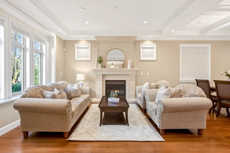 4532 W 15TH AVENUE - photo 3 of 25