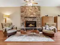 1833 133A STREET - thumbnail 8