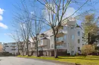 2 1860 E SOUTHMERE CRESCENT - thumbnail 3