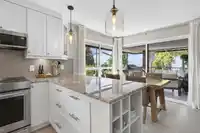 302 1290 MARTIN STREET - thumbnail 20