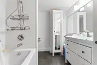 102 1424 MARTIN STREET - thumbnail 17
