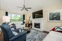1637 138B STREET - thumbnail 12