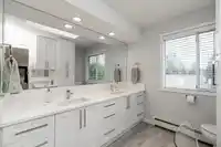 1637 138B STREET - thumbnail 22