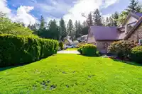 1637 138B STREET - thumbnail 4