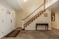 1637 138B STREET - thumbnail 6