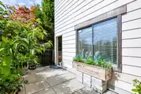 119 1442 BLACKWOOD STREET - thumbnail 13