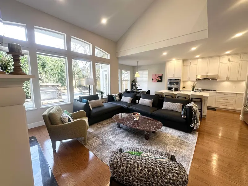 3670 142 STREET - photo 3 of 25