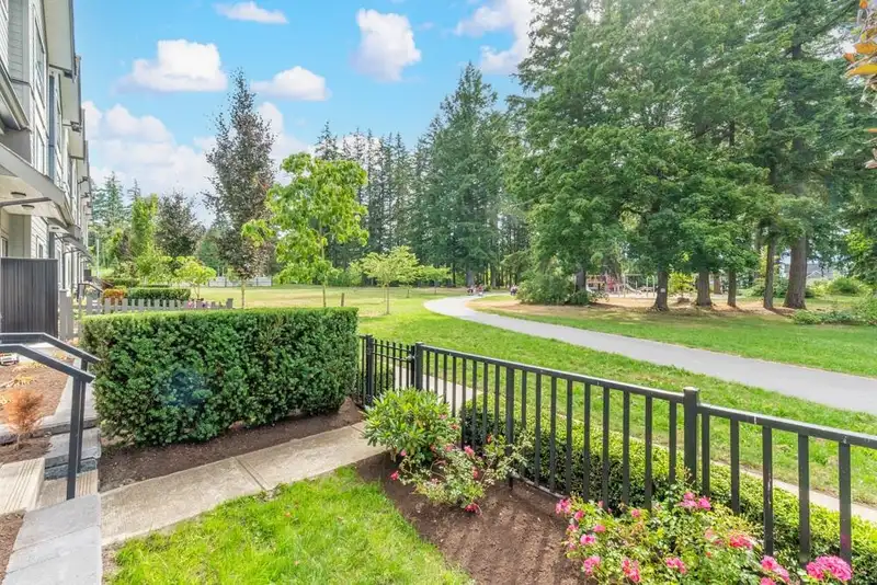 40 16760 25 AVENUE - photo 1 of 23