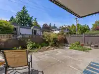 104 1319 MARTIN STREET - thumbnail 3