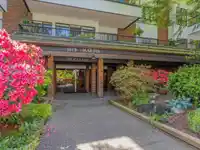 104 1319 MARTIN STREET - thumbnail 22