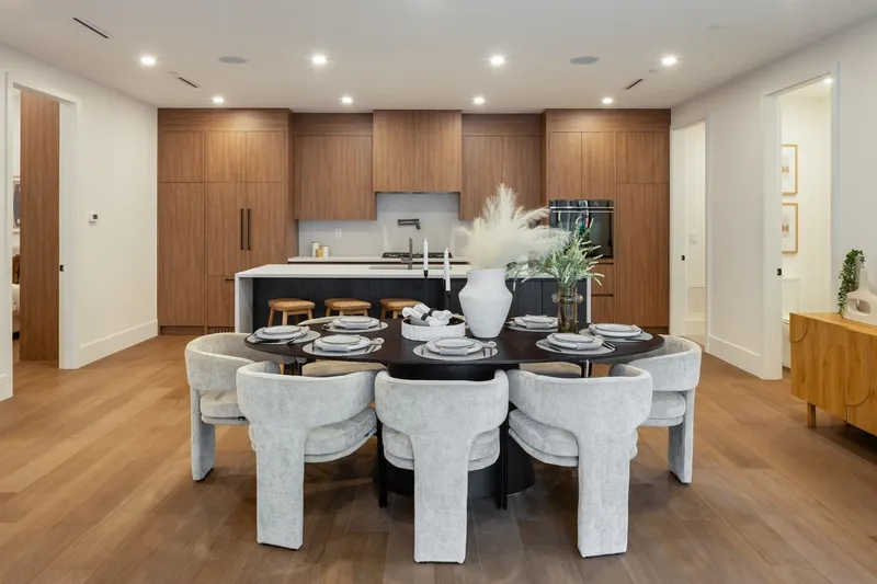 2 950 W 57TH AVENUE - photo 3 of 16