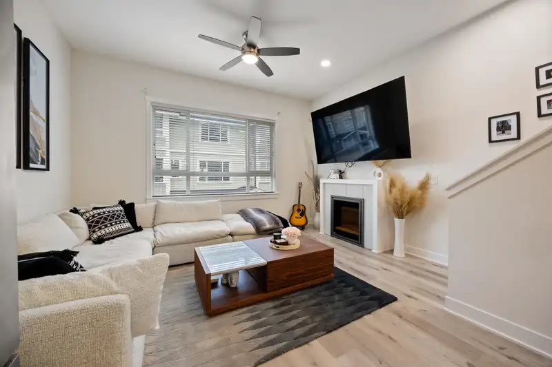 57 2955 156 STREET - photo 1 of 34