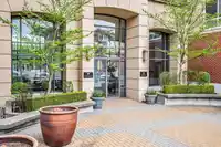111 2970 KING GEORGE BOULEVARD - thumbnail 1