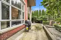 111 2970 KING GEORGE BOULEVARD - thumbnail 20