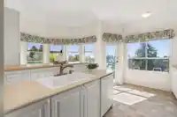 404 1576 MERKLIN STREET - thumbnail 20