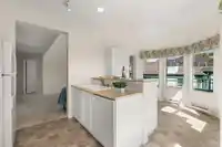 404 1576 MERKLIN STREET - thumbnail 22