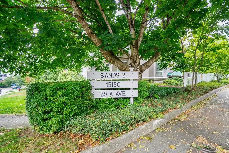 316 15150 29A AVENUE - photo 3 of 39