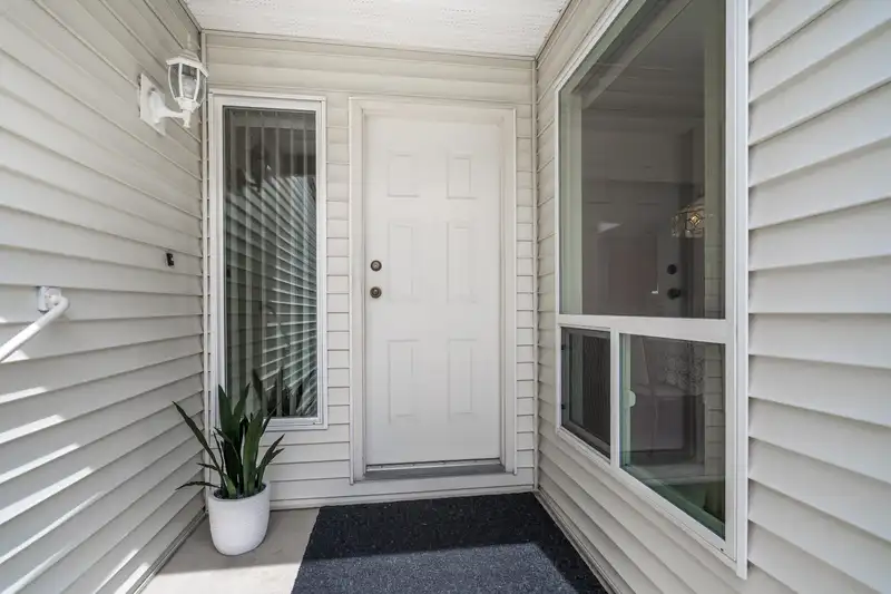 14 2345 CRANLEY DRIVE - photo 4 of 34