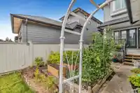 2558 164 STREET - thumbnail 31