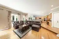 2065 132A STREET - thumbnail 12