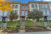 15 15828 27 AVENUE - thumbnail 1