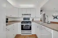 14937 BUENA VISTA AVENUE - thumbnail 6