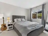 215 15735 CROYDON DRIVE - thumbnail 12