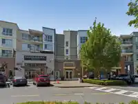 215 15735 CROYDON DRIVE - thumbnail 28