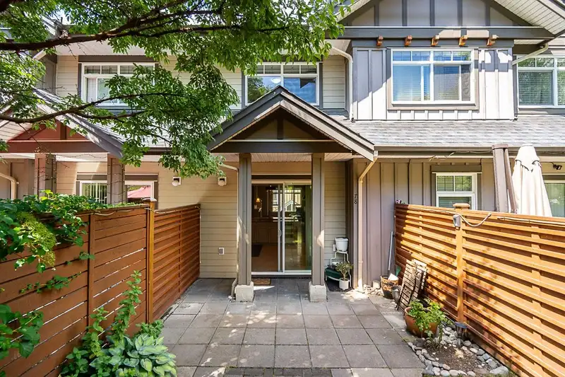 78 2979 156 STREET - photo 4 of 32