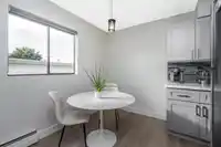 218 1442 BLACKWOOD STREET - thumbnail 12