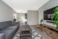 218 1442 BLACKWOOD STREET - thumbnail 16