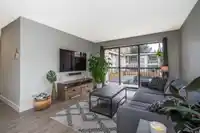 218 1442 BLACKWOOD STREET - thumbnail 17