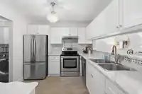 #116 15275 19 AVENUE - thumbnail 6