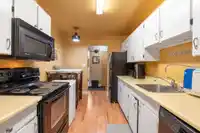 205 1720 SOUTHMERE CRESCENT - thumbnail 8