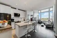 421 2970 KING GEORGE BOULEVARD - thumbnail 4