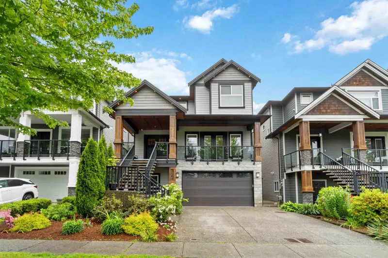 3461 DARWIN AVENUE - photo 2 of 25