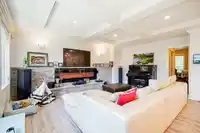 17268 4 AVENUE - thumbnail 9