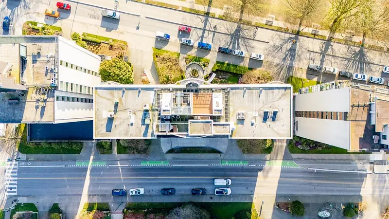 304 1233 BEACH AVENUE - photo 3 of 25