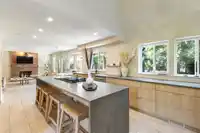 1614 143B STREET - thumbnail 9