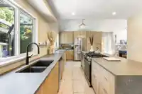 1614 143B STREET - thumbnail 10