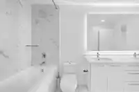 1501 1588 JOHNSTON ROAD - thumbnail 12